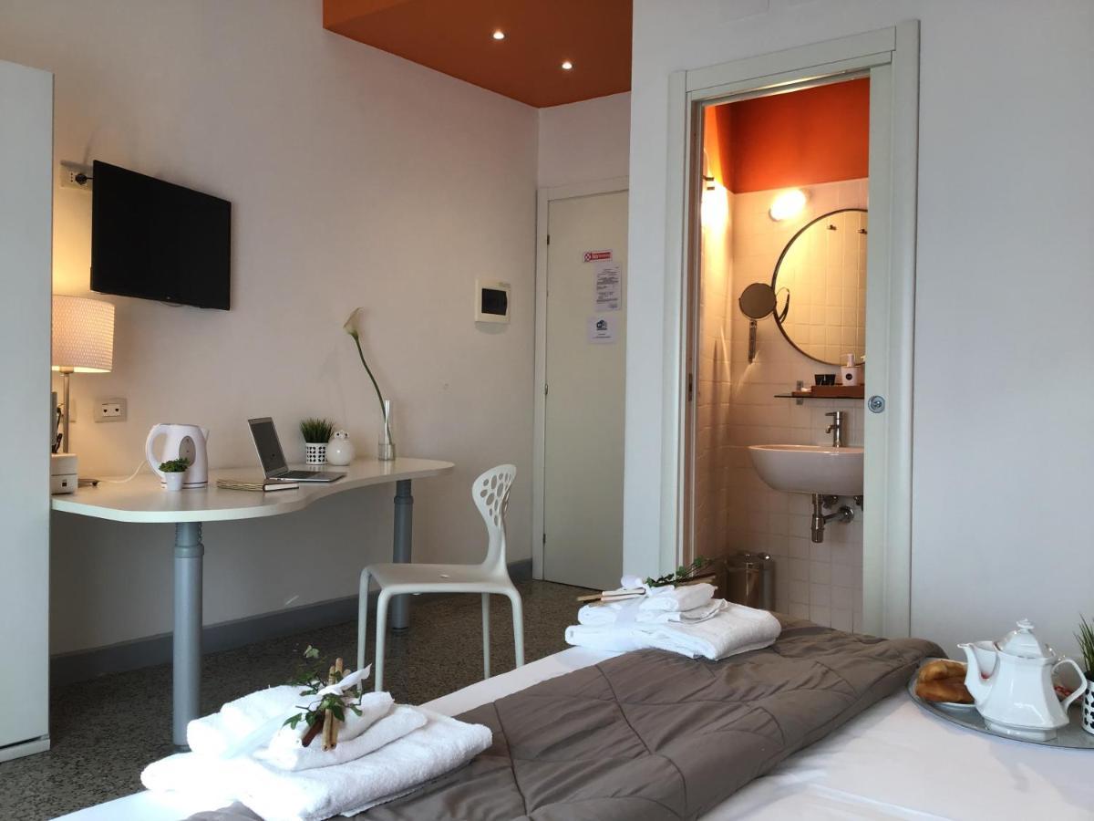 Il Piccolo Rooms Pontedera Exterior photo